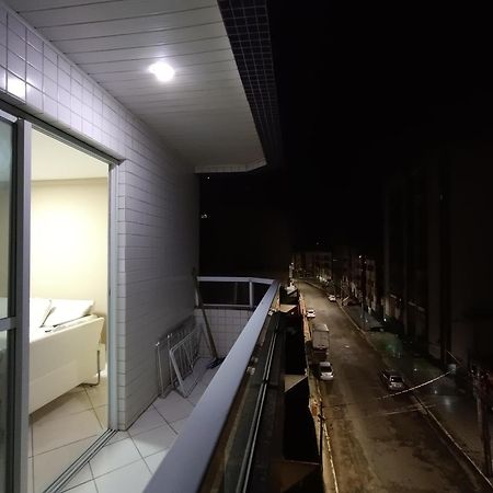 Yolanda 401 - Pertinho Da Praia E De Todas Comodidades Гуарапари Екстериор снимка